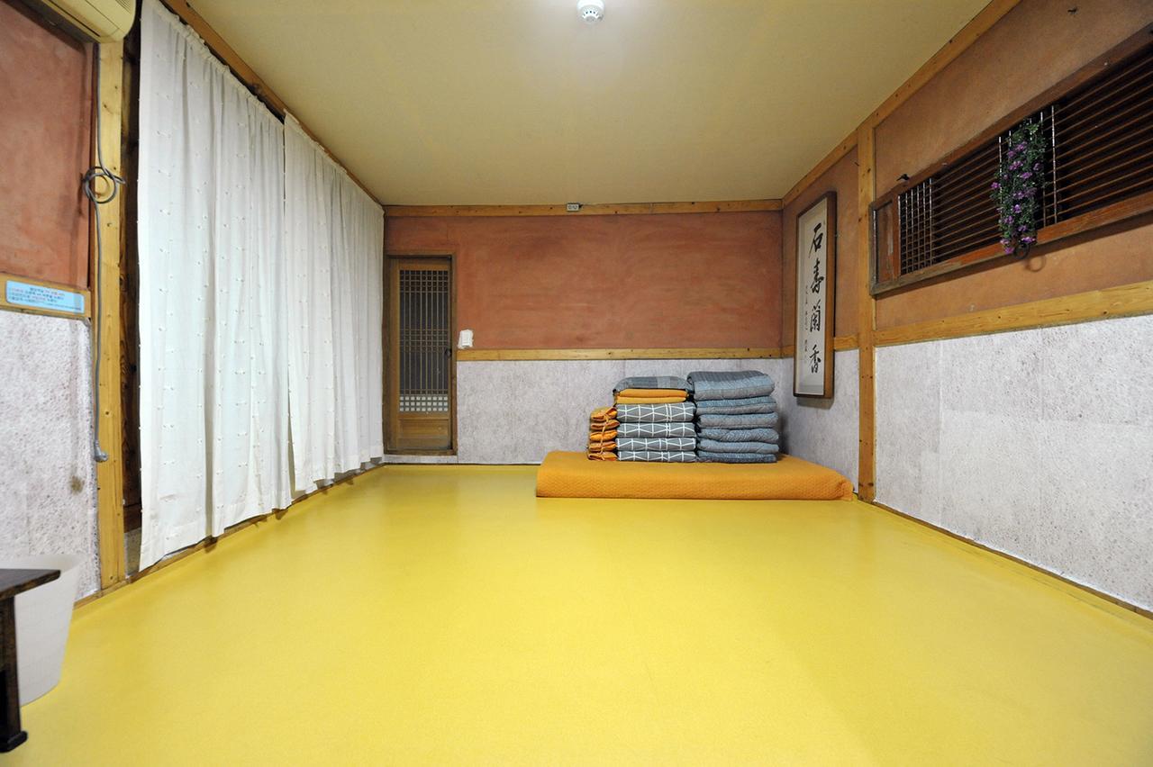 Pinetree View Hanok Guesthouse Jeonju Exterior foto