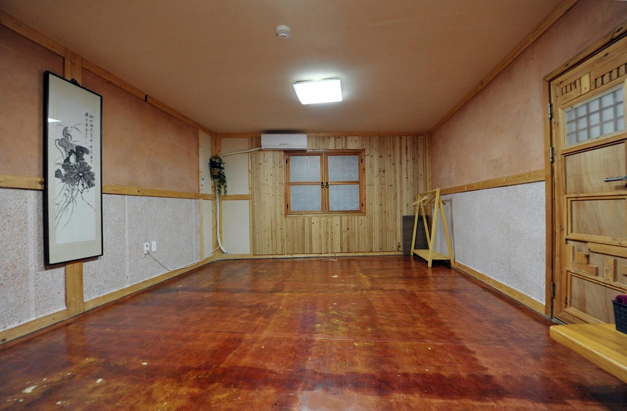 Pinetree View Hanok Guesthouse Jeonju Exterior foto